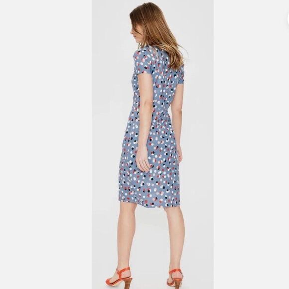 Boden Emory Jersey Dress Periwinkle Blue Fallen Blossom Floral Size 8P - Picture 3 of 9
